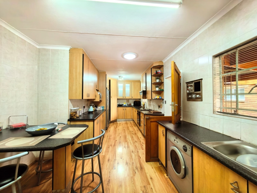 3 Bedroom Property for Sale in Vaalpark Free State